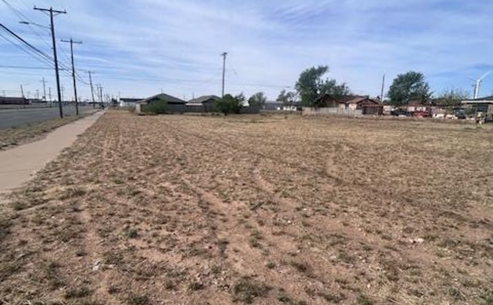 Pictures of Land property located at 1520 E 14th St, Lubbock, TX 79403 for sales - image #1