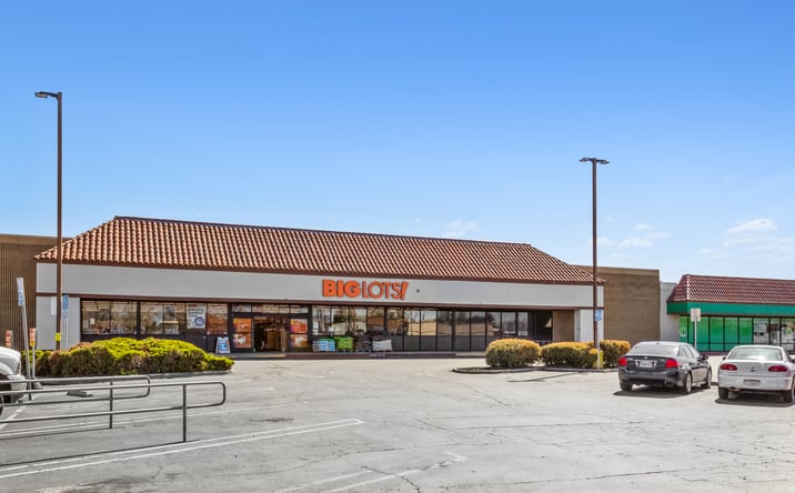 Pictures of Retail property located at 380 S Cherokee Ln, Lodi, CA 95240 for sales - image #1