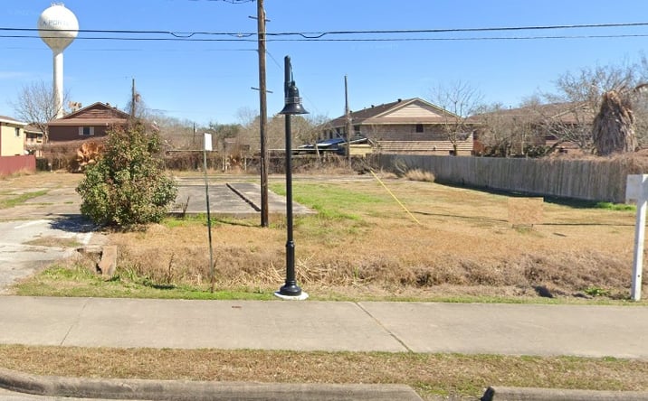 Pictures of Multifamily, Land property located at 3031 Old Hwy 146, La Porte, TX 77571 for sales - image #1