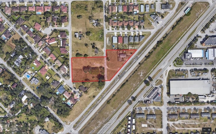 Pictures of Land property located at 22190 SW 122nd Ave, Miami, FL 33170 for sales - image #1
