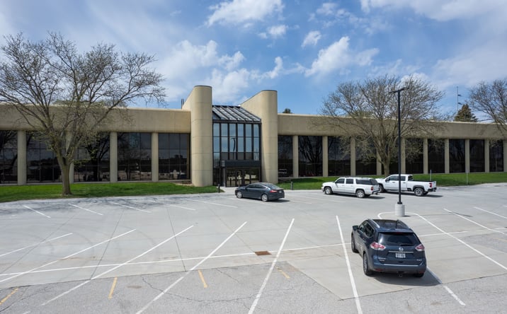 Pictures of Office property located at 1515 S 75th St, Omaha, NE 68124 for sales - image #1