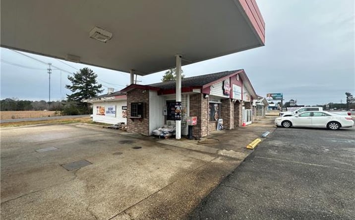 image of property at 3530 US-165 OL Olla LA 71465