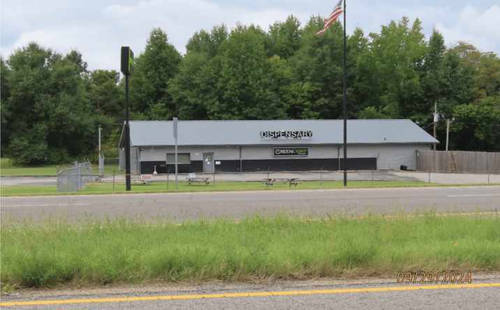 Pictures of Retail property located at 2000 Martin Luther King Jr Drive, Helena, AR 72342 for sales - image #1