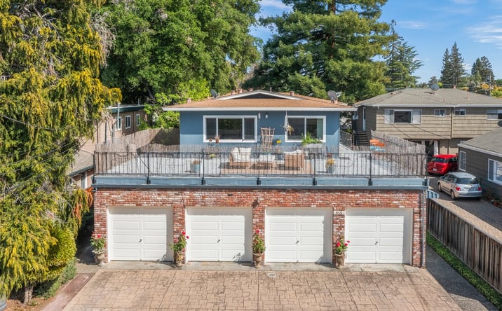 image of property at 933 FLORENCE LN Menlo Park CA 94025-4921