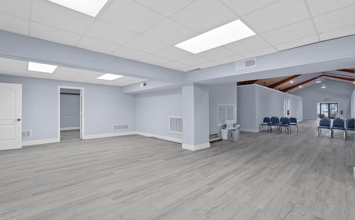 Pictures of Hospitality, Industrial, Office, Retail, Special Purpose property located at 116 N Clark St - A, Burleson, TX 76028 for sales - image #1