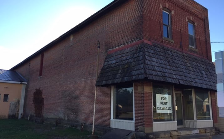 Pictures of Retail property located at 101 S Main St, Harrisville, PA 16038 for sales - image #1