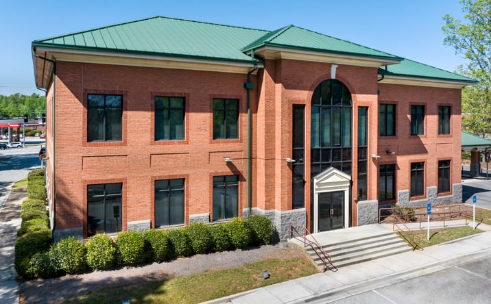 Pictures of Office property located at 525 E Crossville Rd, Roswell, GA 30075 for sales - image #1