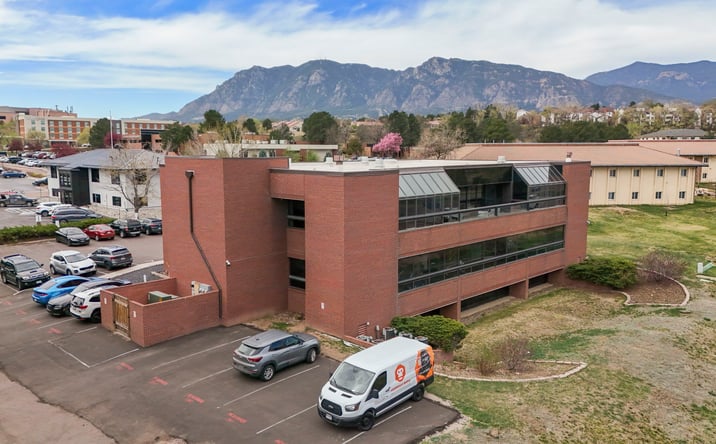 Pictures of Office property located at 1287 Lake Plaza Dr, Colorado Springs, CO 80906 for sales - image #1