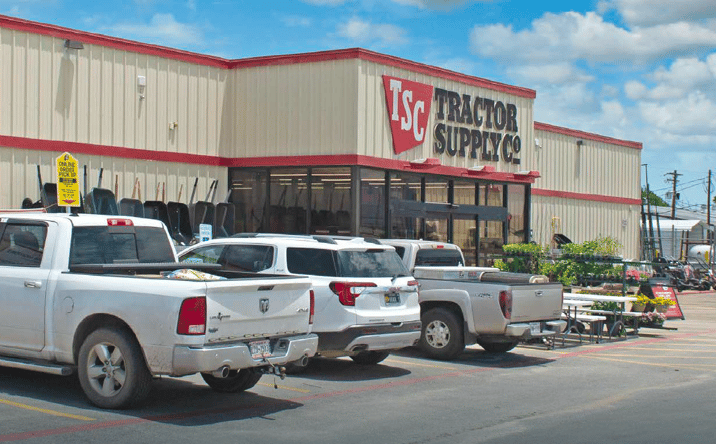 Pictures of Industrial, Retail, Special Purpose property located at 1619 East Sarah DeWitt Drive, Gonzales, TX 78629 for sales - image #1