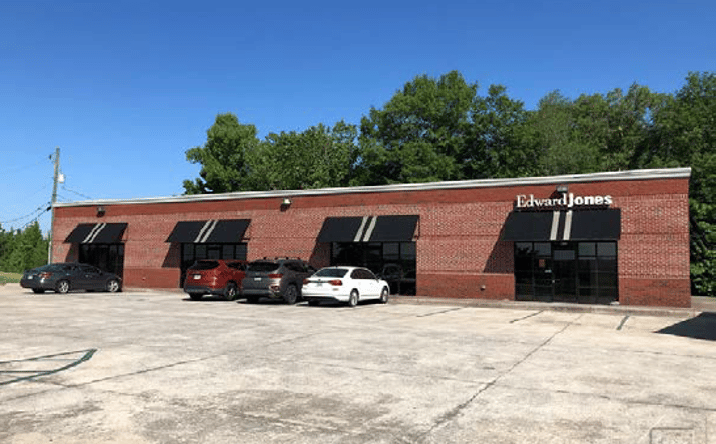 Pictures of Office, Retail property located at 604 Oak Mountain Commons Lane, Pelham, AL 35124 for sales - image #1