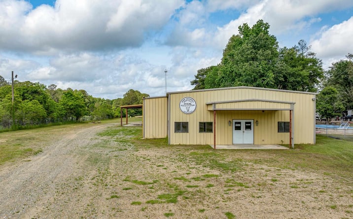 Pictures of Industrial property located at 7603 OLD MONROE ROAD, Bastrop, LA 71220 for sales - image #1