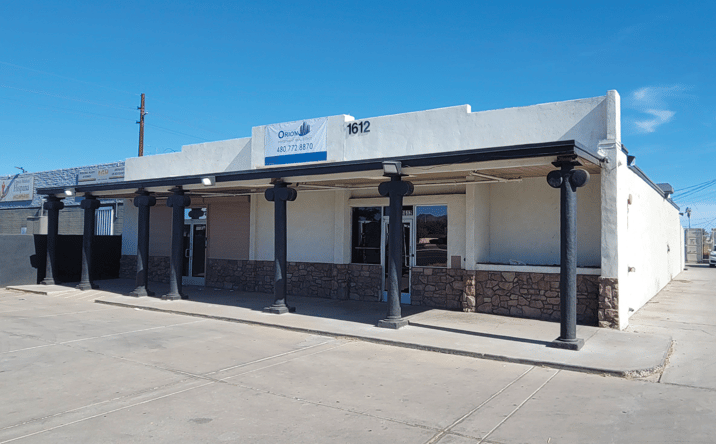 Pictures of Industrial, Retail property located at 1612 E Southern Ave, Phoenix, AZ 85040 for sales - image #1