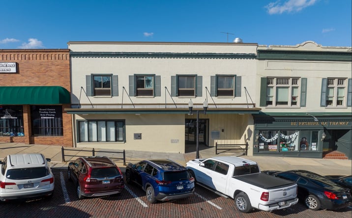 image of property at 118 CASS ST Woodstock IL 60098-3206