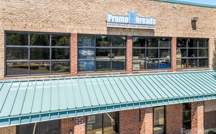 Pictures of Office, Retail property located at 19824 W Catawba Ave, Cornelius, NC 28031 for sales - image #1