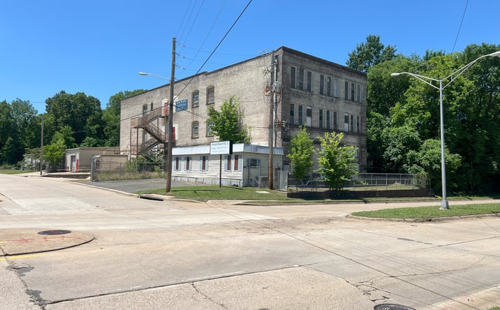 Pictures of Multifamily, Industrial, Mixed Use, Special Purpose property located at 104 N Common, Shreveport, LA 71101 for sales - image #1