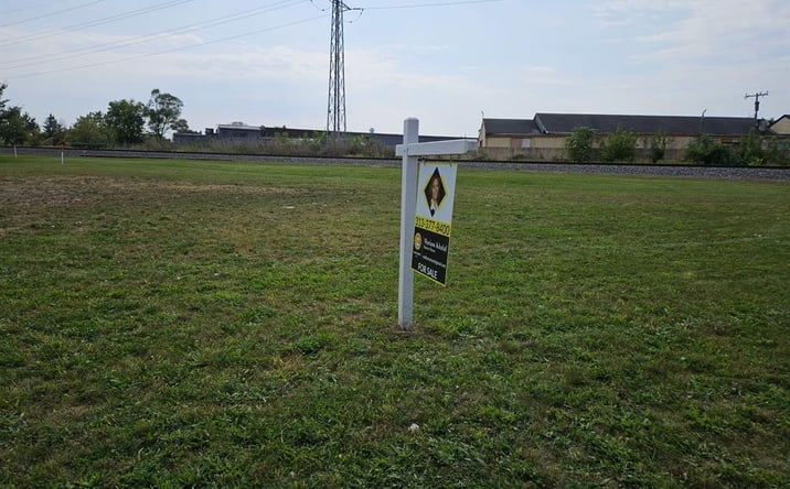 Pictures of Land property located at 7750 Morross Ct, Dearborn, MI 48126 for sales - image #1