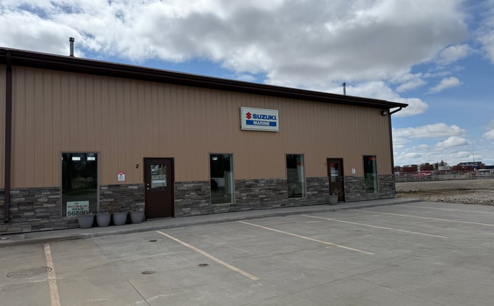 Pictures of Industrial, Retail property located at 1301 1st Ave N, Moorhead, MN 56560 for sales - image #1