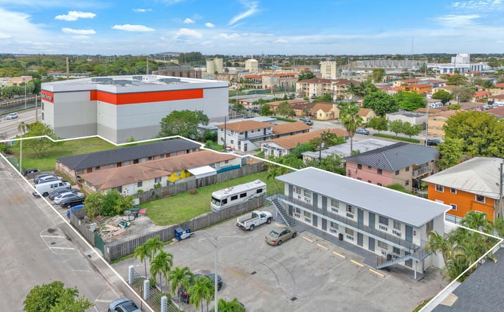 Pictures of Land property located at 157 W 5th St, Hialeah, FL 33010 for sales - image #1