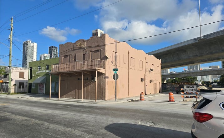 Pictures of Industrial, Multifamily property located at 130 NW 14th St, Miami, FL 33136 for sales - image #1