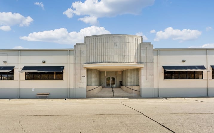 Pictures of Industrial, Mixed Use, Office property located at 1911 Windsor Pl, Fort Worth, TX 76110 for sales - image #1