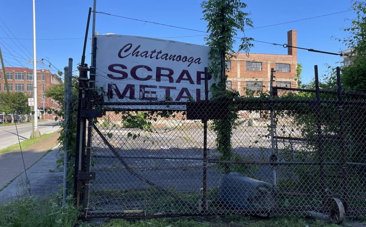 Pictures of Industrial property located at 529 E 11th St, Chattanooga, TN 37403 for sales - image #1