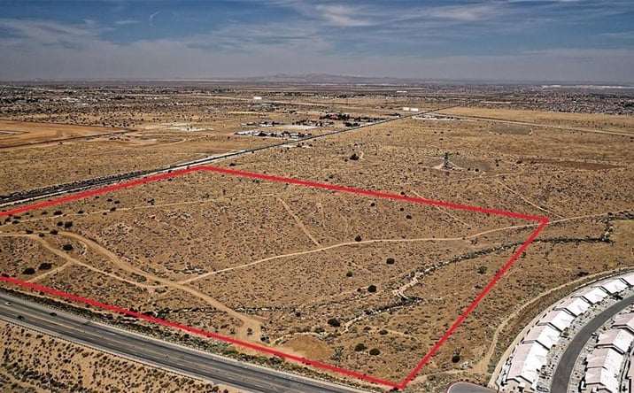Pictures of Land, Retail property located at 0 HWY 395, Hesperia, CA 92345 for sales - image #1