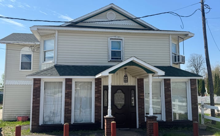 Pictures of Retail property located at 512 E Houghton Ave, West Branch, MI 48661 for sales - image #1