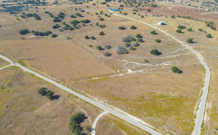 Pictures of Land property located at 0 Overhills Rd. LOT 18,, Fredericksburg, TX 78264 for sales - image #1