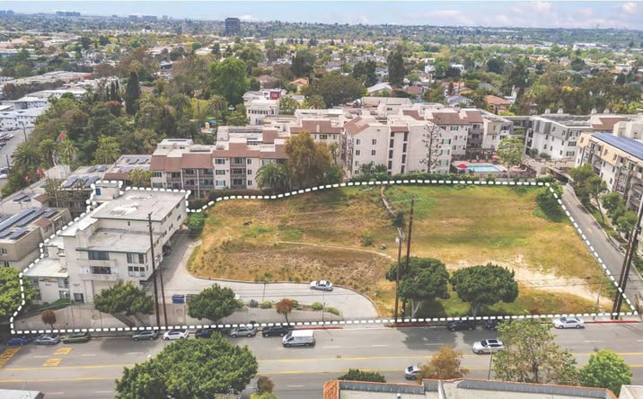 Pictures of Land property located at 3219 Overland Ave, Los Angeles, CA 90034 for sales - image #1