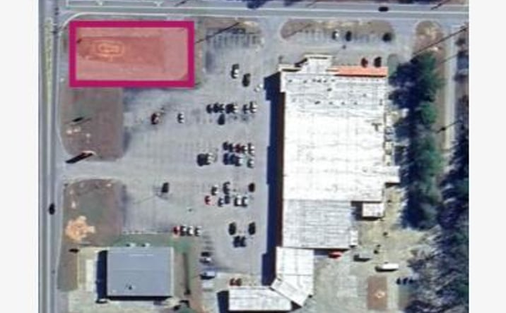 Pictures of Land, Retail property located at 530 W Central Ave, Wiggins, MS 39577 for sales - image #1