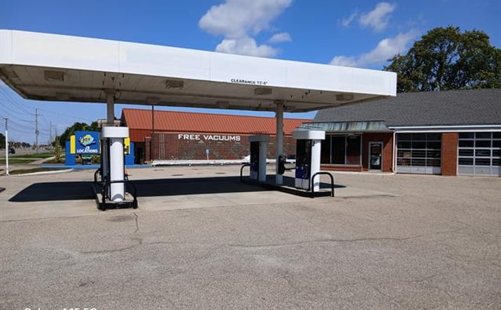 Pictures of Special Purpose property located at 33700 Van Dyke, SterlingHeights, MI 48312 for sales - image #1