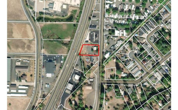 Pictures of Office, Retail, Special Purpose property located at 10744 OR-62, Eagle Point, OR 97524 for sales - image #1