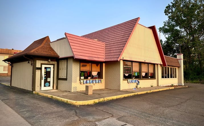 Pictures of Retail property located at 6724 S. Cedar St, Lansing, MI 48911 for sales - image #1