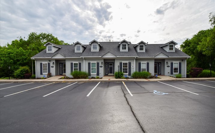 image of property at 1215 CORPORATE CIR SW Roanoke VA 24018-1400