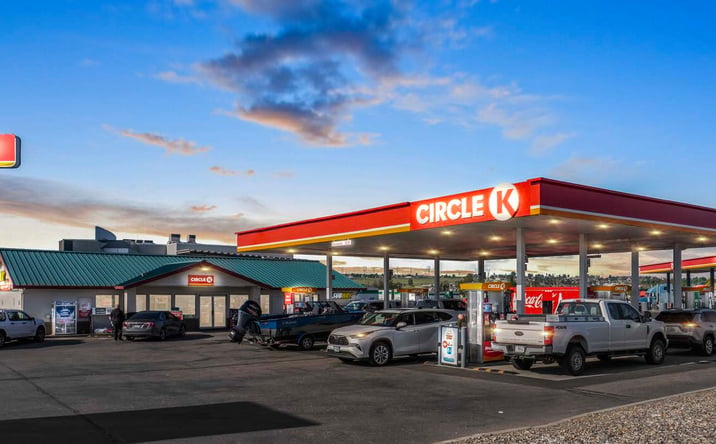 Pictures of Retail property located at 1800 6th St, Umatilla, OR 97882 for sales - image #1