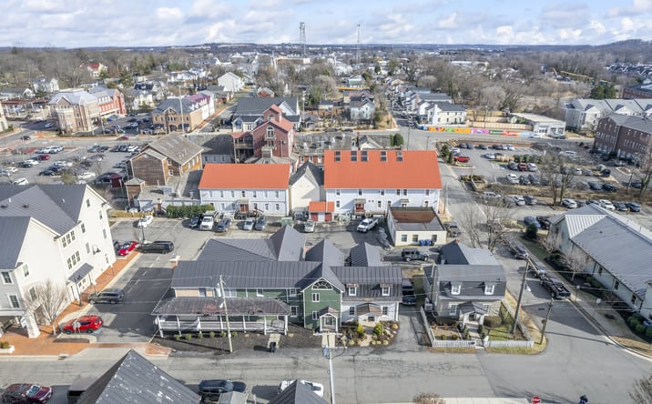 Pictures of Retail property located at 208 - 210 Church St SE, Leesburg, VA 20175 for sales - image #1