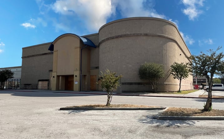 Pictures of Land, Retail, Self Storage, Special Purpose property located at 251 W Greens Rd, Houston, TX 77067 for sales - image #1