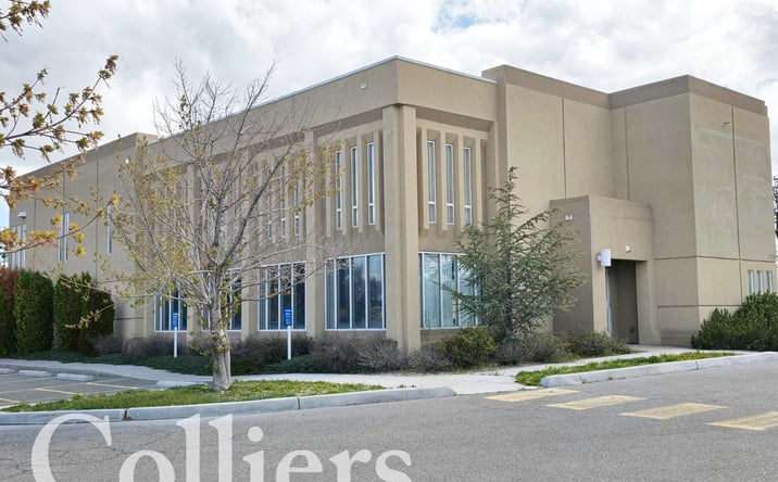 Pictures of Retail property located at 1715 Pole Line Rd E, Twin Falls, ID 83301 for sales - image #1