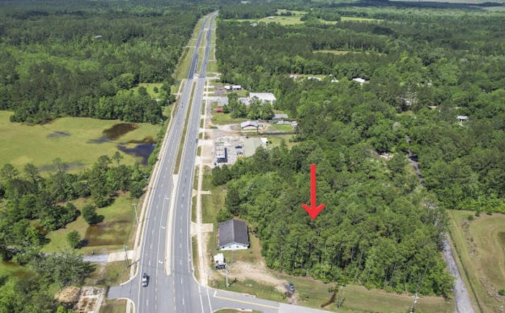 Pictures of Land property located at 3262 Main Street, Vernon, FL 32462 for sales - image #1