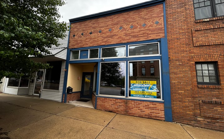 Pictures of Retail property located at 106 N Broad Street, Hillsdale, MI 49242 for sales - image #1