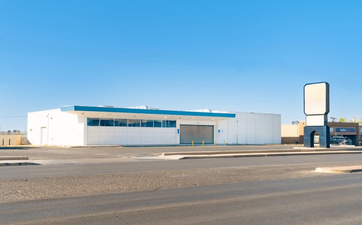 Pictures of Retail, Office, Mixed Use property located at 4410 Menaul Blvd NE, Albuquerque, NM 87110 for sales - image #1