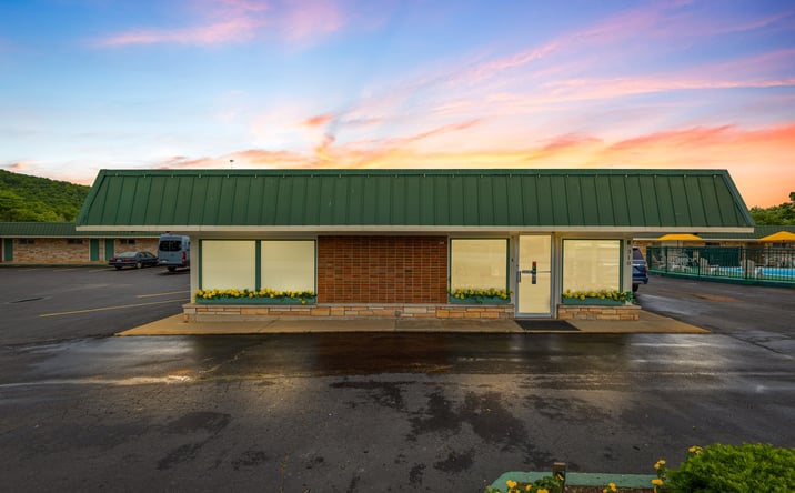 Pictures of Hospitality property located at 310 old highway 21, Pilot Knob, MO 63663 for sales - image #1