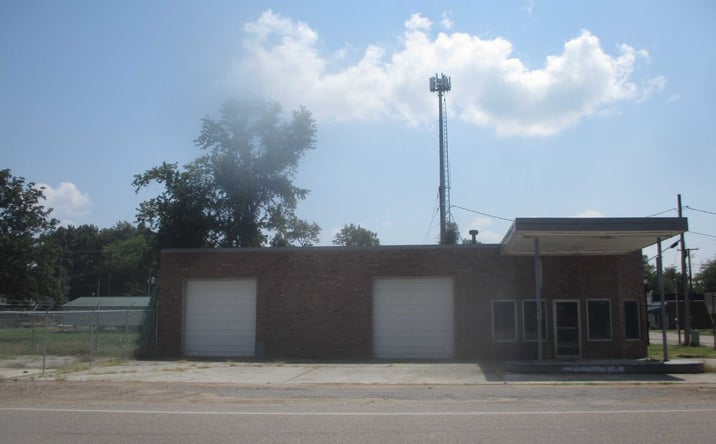 Pictures of Office property located at Main & Highway 64B, Crawfordsville, AR 72327 for sales - image #1