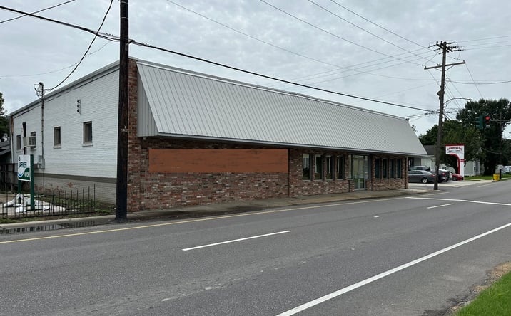 Pictures of Business for Sale, Retail property located at 23525 Eden St, Plaquemine, LA 70764 for sales - image #1