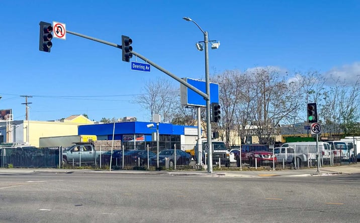 Pictures of Retail property located at 21339 Sherman Way, Canoga Park, CA 91303 for sales - image #1
