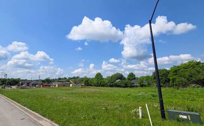 Pictures of Land property located at 1015 North Lindsey Avenue, Lot 13, Republic, MO 65738 for sales - image #1
