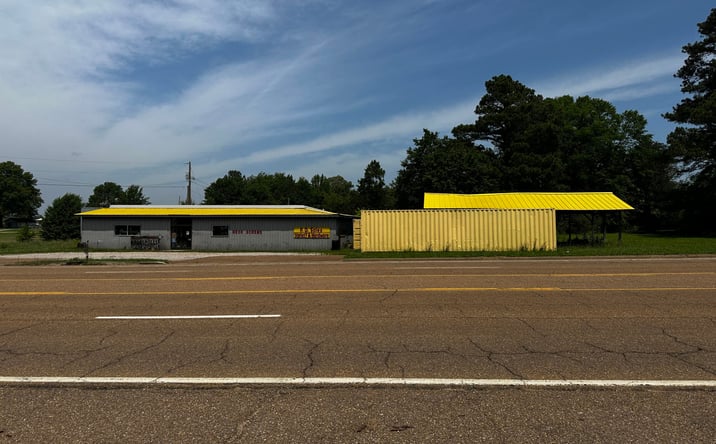 Pictures of Retail property located at 2645 Us Highway 64, Crump, TN 38327 for sales - image #1
