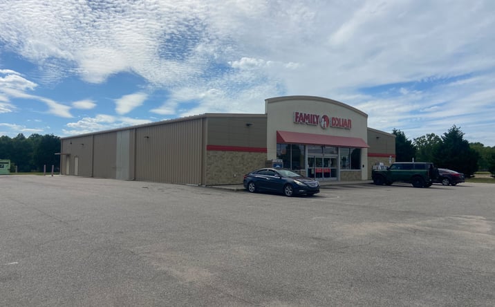 Pictures of Retail property located at 1823 Virginia Rd, Edenton, NC 27932 for sales - image #1