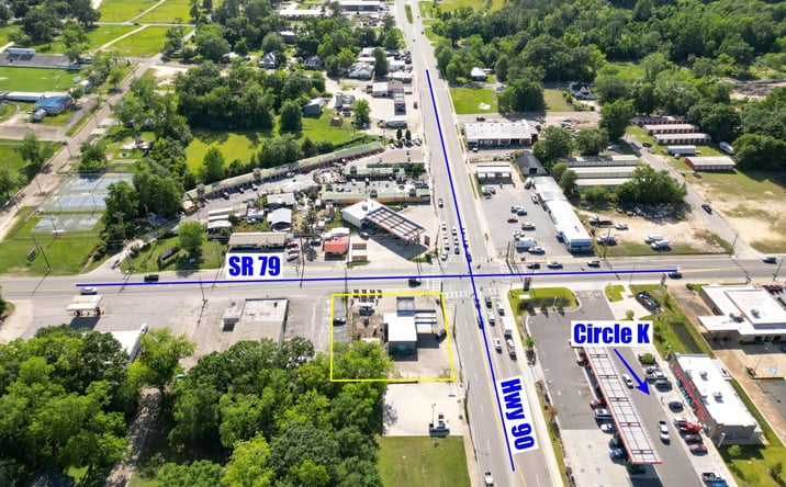 Pictures of Retail property located at 104 E Hwy 90, Bonifay, FL 32425 for sales - image #1