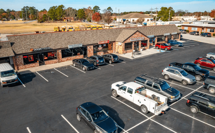 Pictures of Retail property located at 1904 Dr. M.L.K. Jr Blvd, New Bern, NC 28560 for sales - image #1